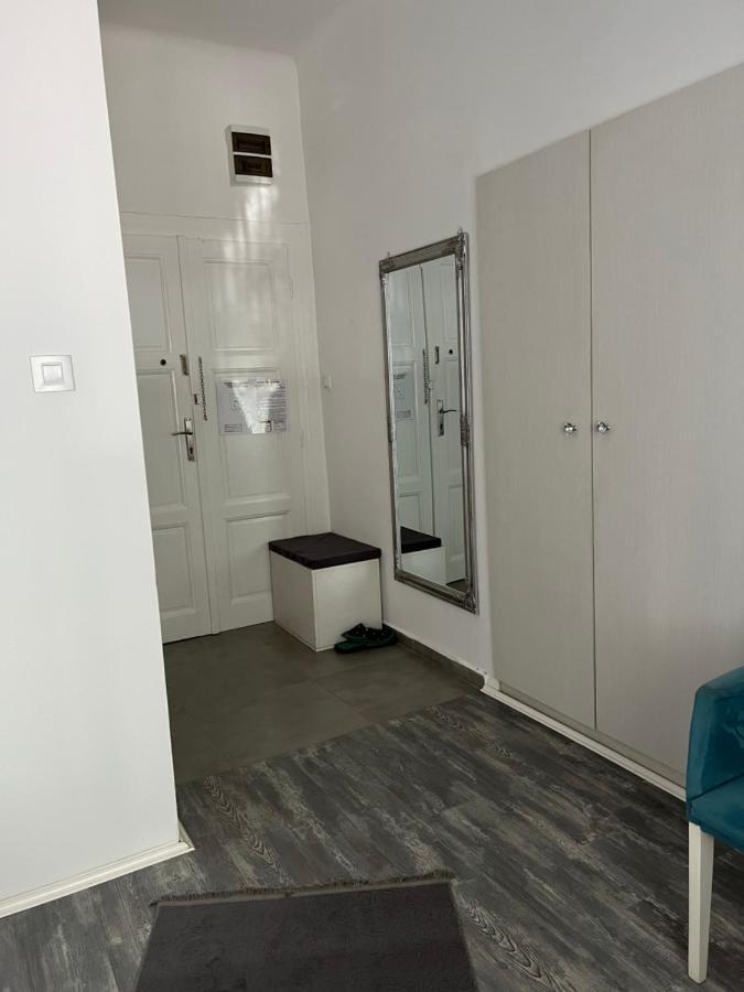 Center Cosy Vintage Apartment Nowy Sad Zewnętrze zdjęcie